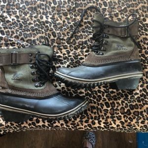 Sorel weather boots